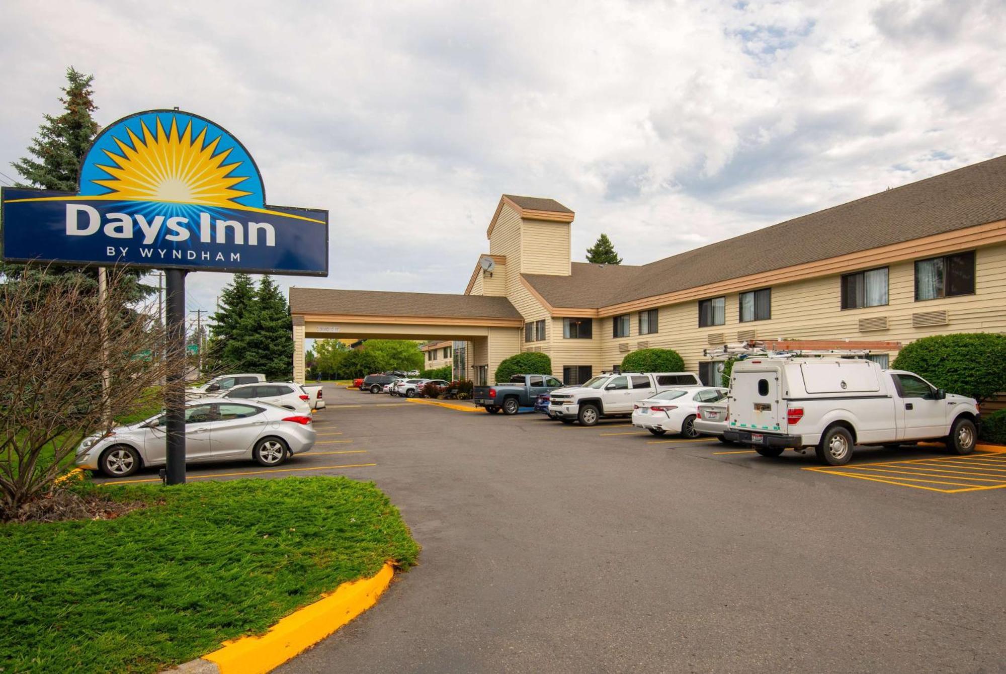 Days Inn By Wyndham Coeur D'Alene Exterior photo