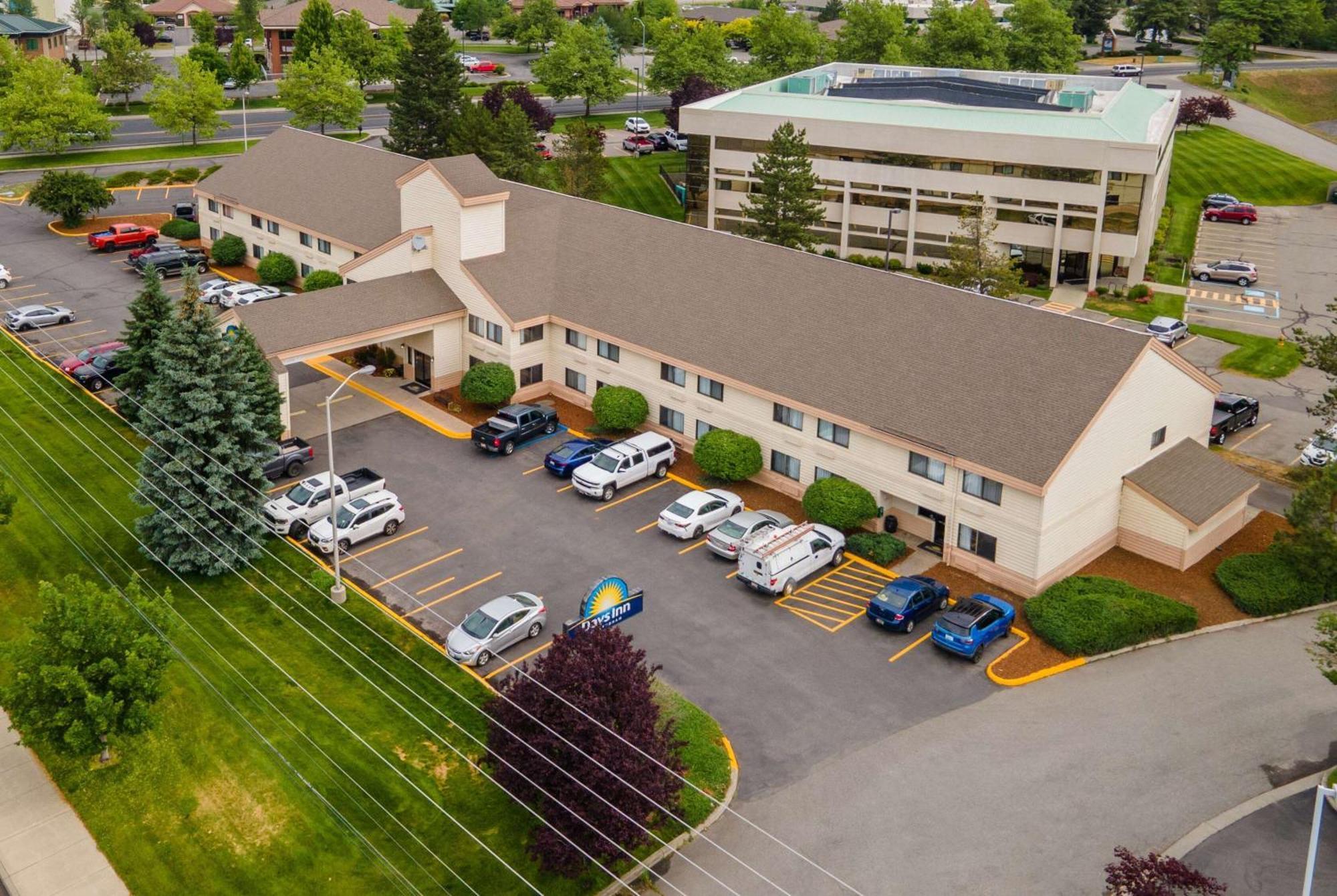 Days Inn By Wyndham Coeur D'Alene Exterior photo